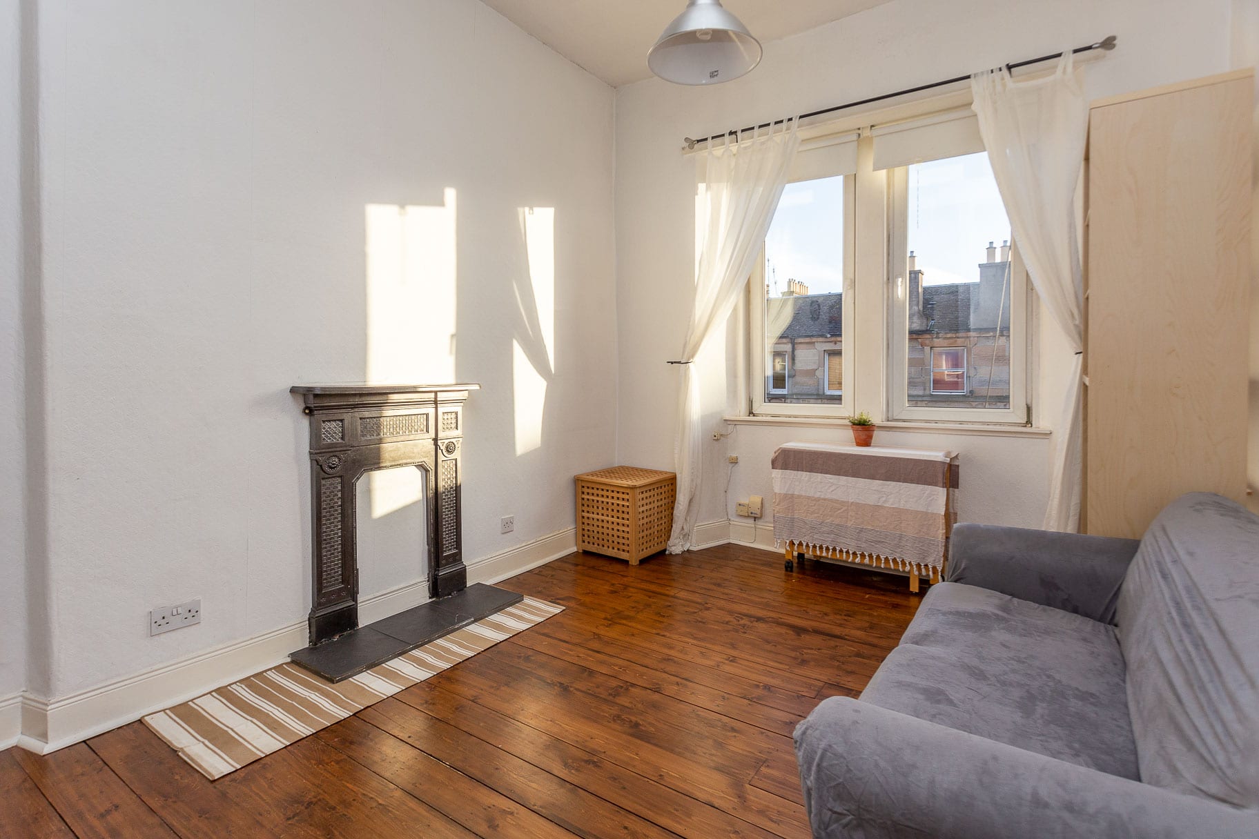 132/18 Albert Street, Edinburgh Cameron Stephen and Co