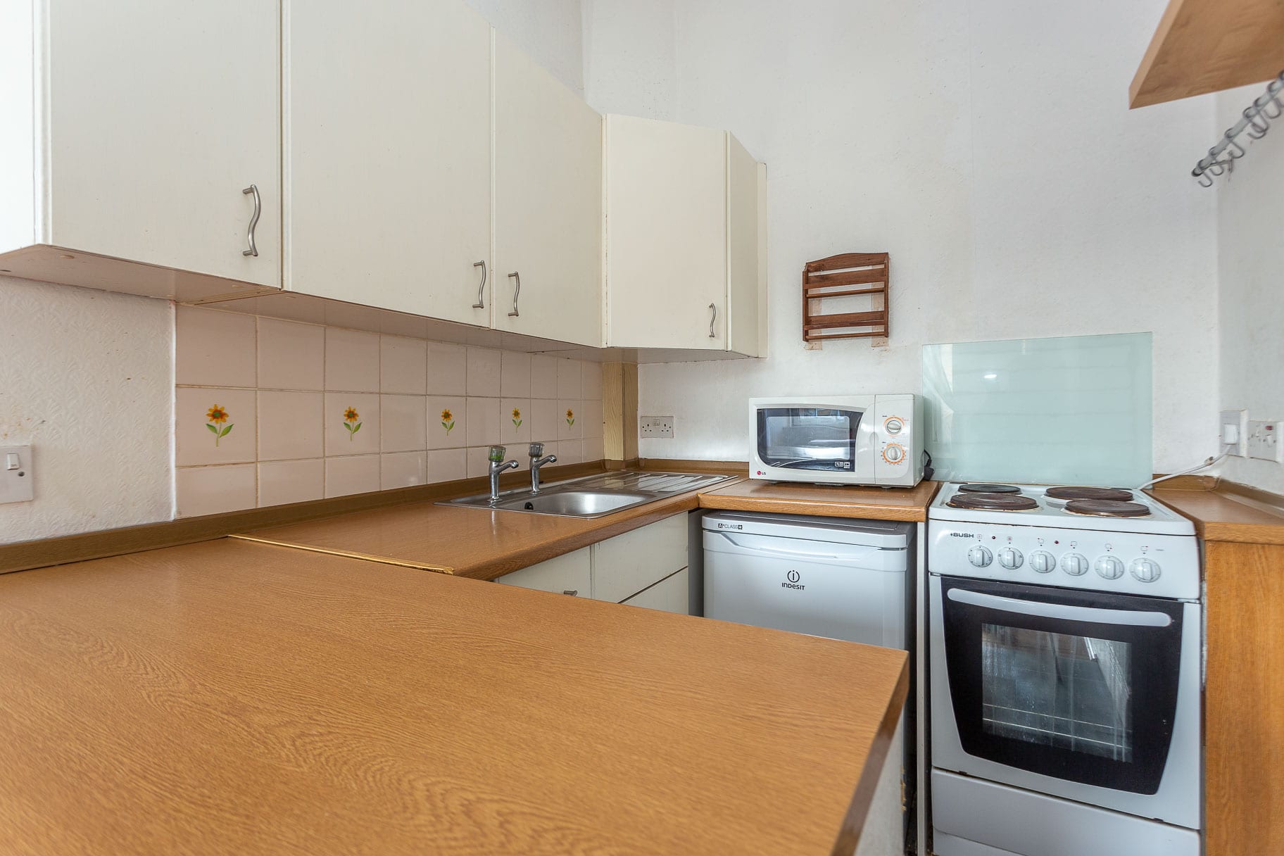 132/18 Albert Street, Edinburgh Cameron Stephen and Co