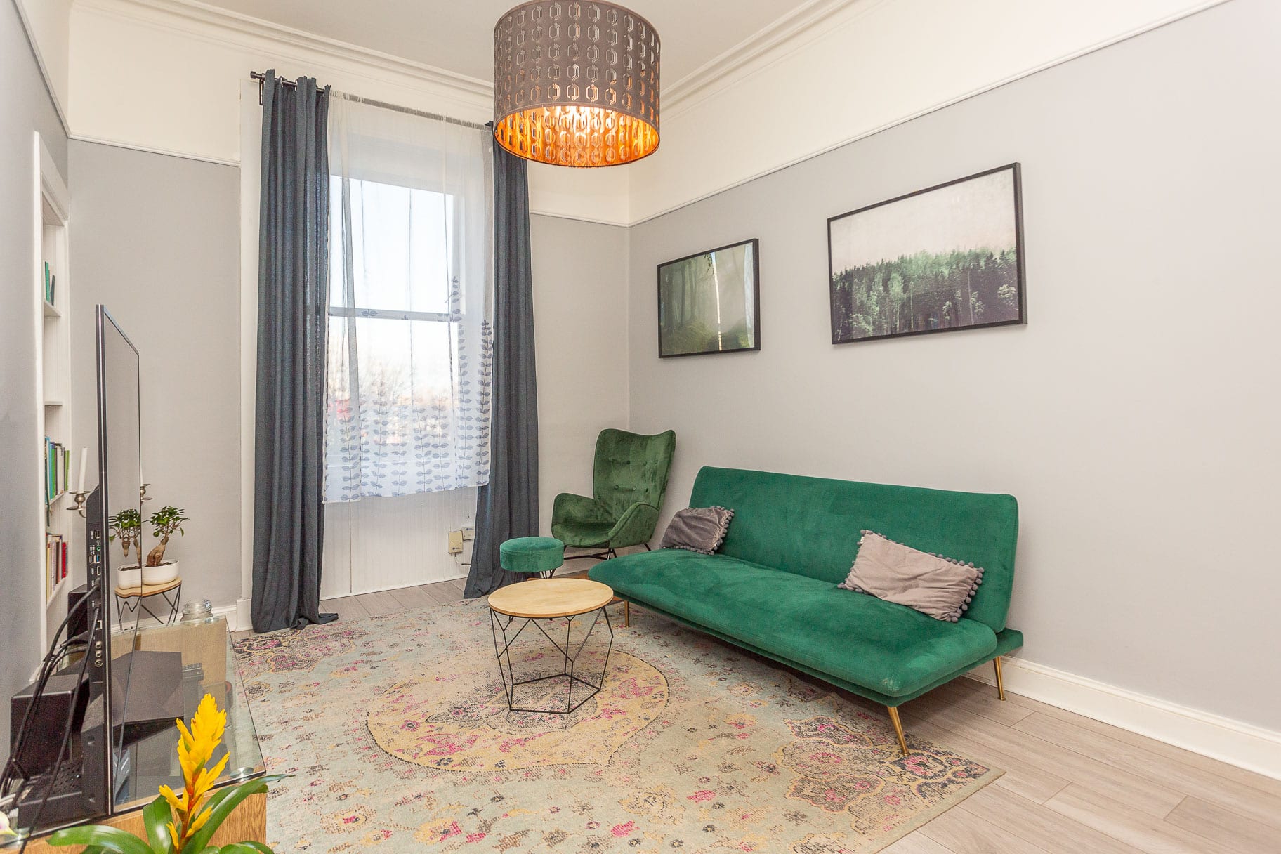 8/7 Lindsay Road, Edinburgh EH6 4DT Cameron Stephen and Co