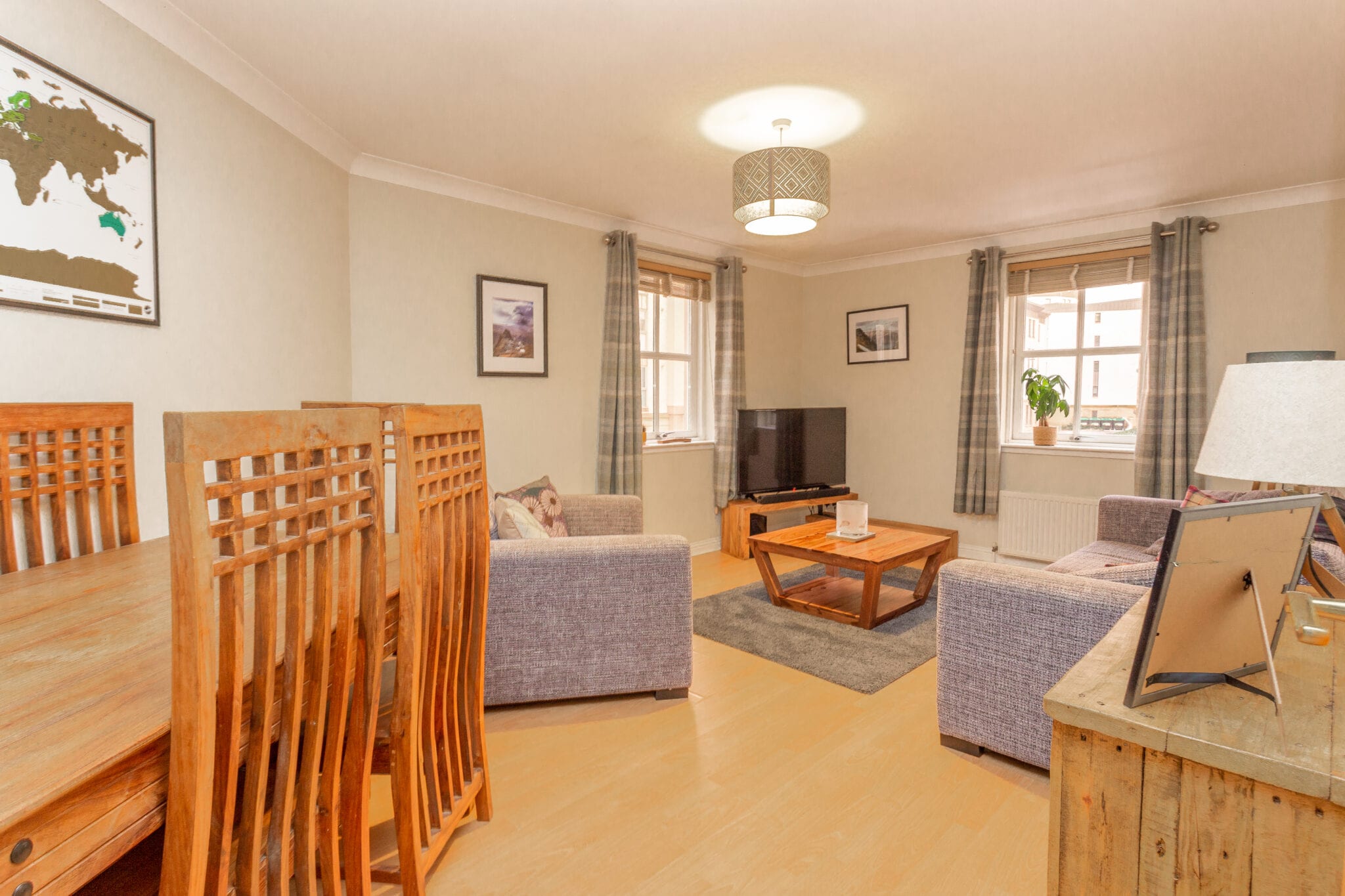 3/2 Newhaven Place, Edinburgh EH6 4TW Cameron Stephen and Co