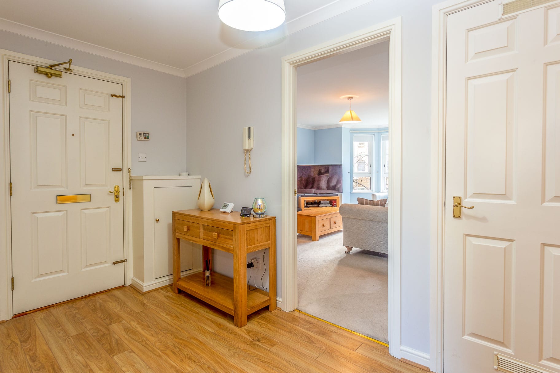 9/4 Dicksonfield Edinburgh EH7 5ND Cameron Stephen and Co