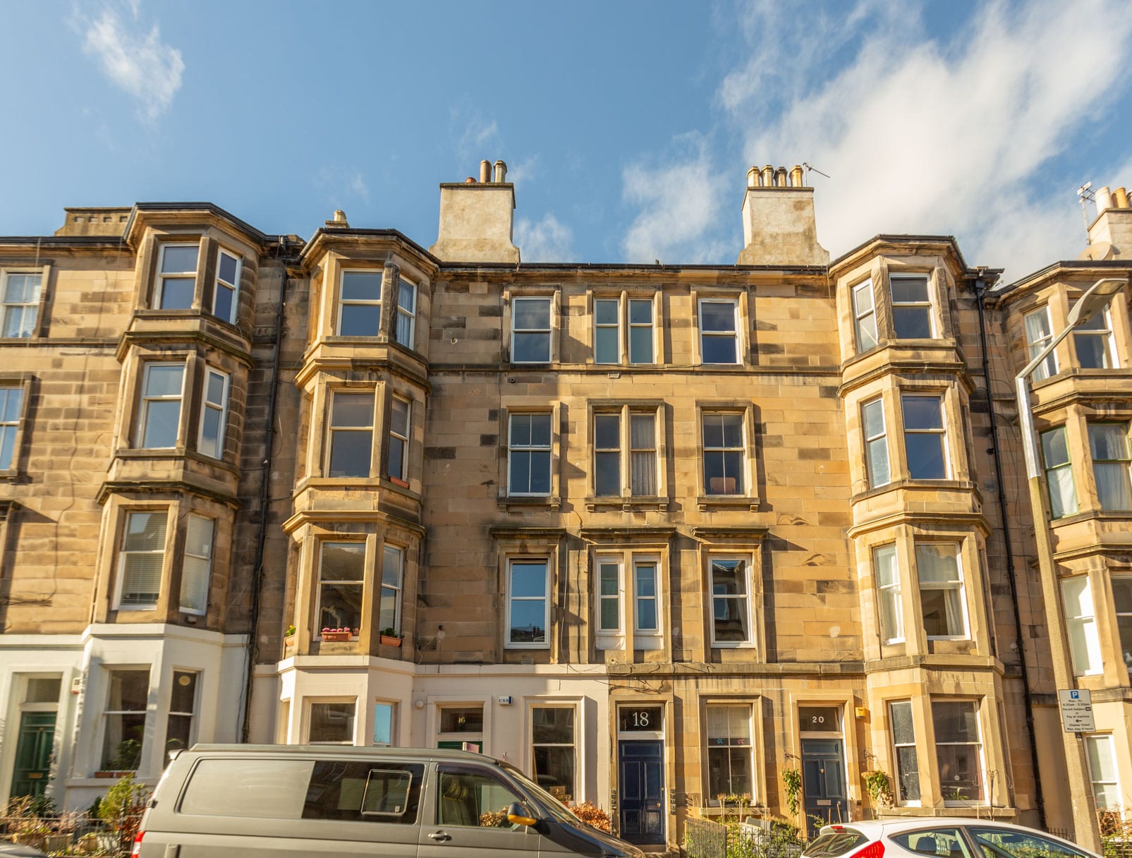 18/3 Brunton Terrace, Edinburgh EH7 5EQ Cameron Stephen and Co