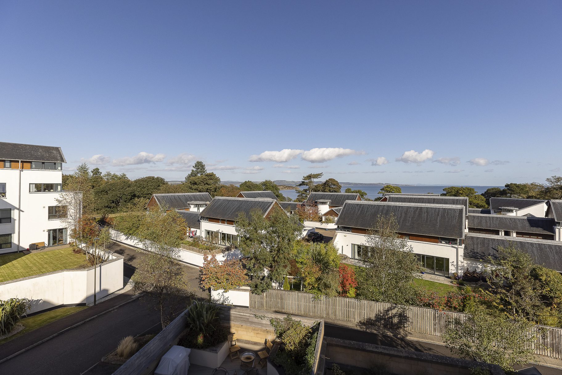 25 Brighouse Park Cross, Edinburgh EH4 6GZ Cameron Stephen and Co