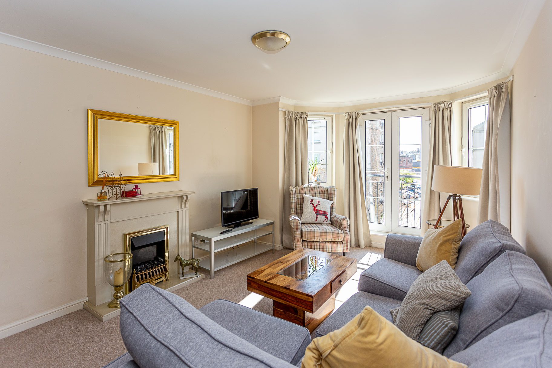 20/6 Stead's Place, Edinburgh EH6 5DS Cameron Stephen and Co