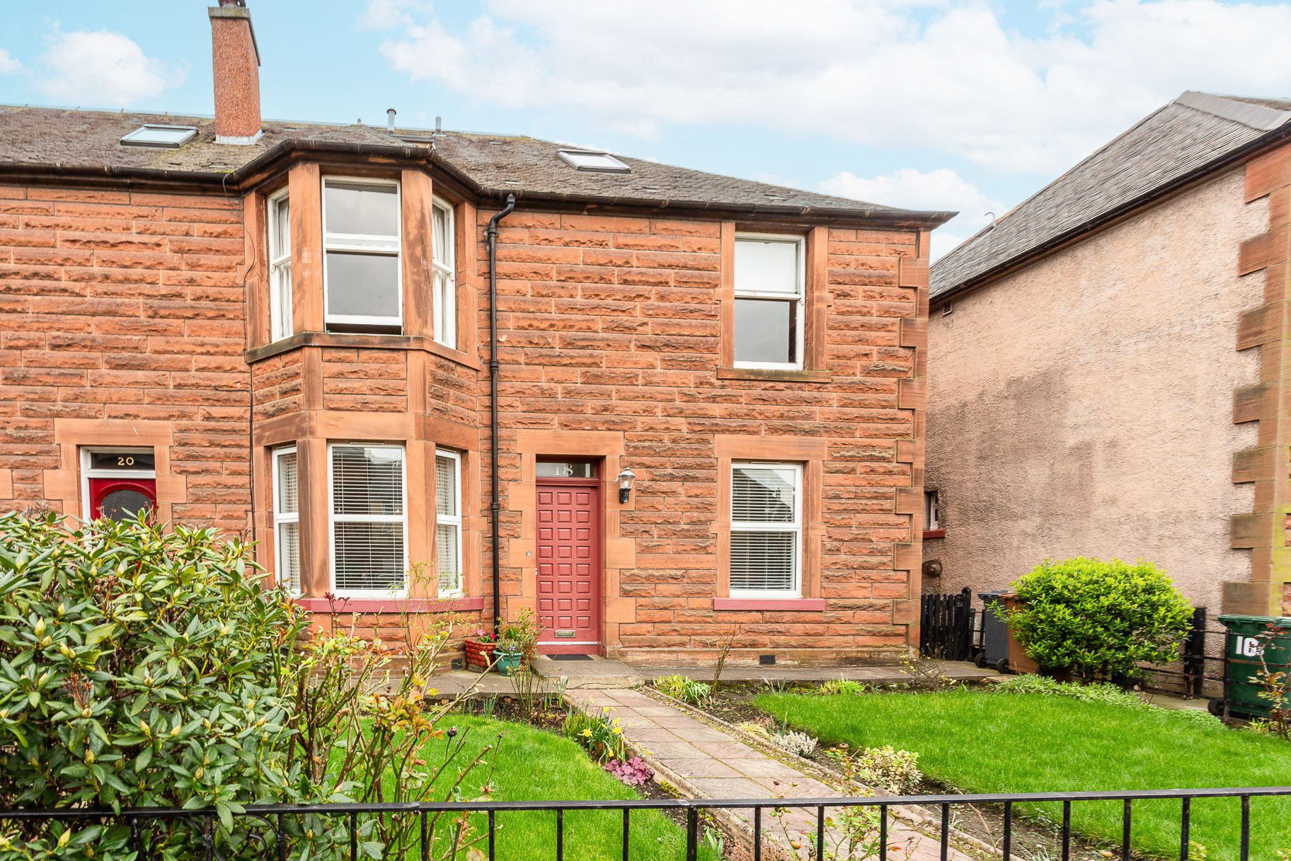 18 Prospect Bank Place, Edinburgh EH6 7PX Cameron Stephen and Co